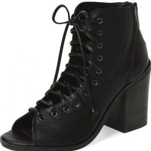 Steve Madden Tempting Lace-Up Bootie Heel